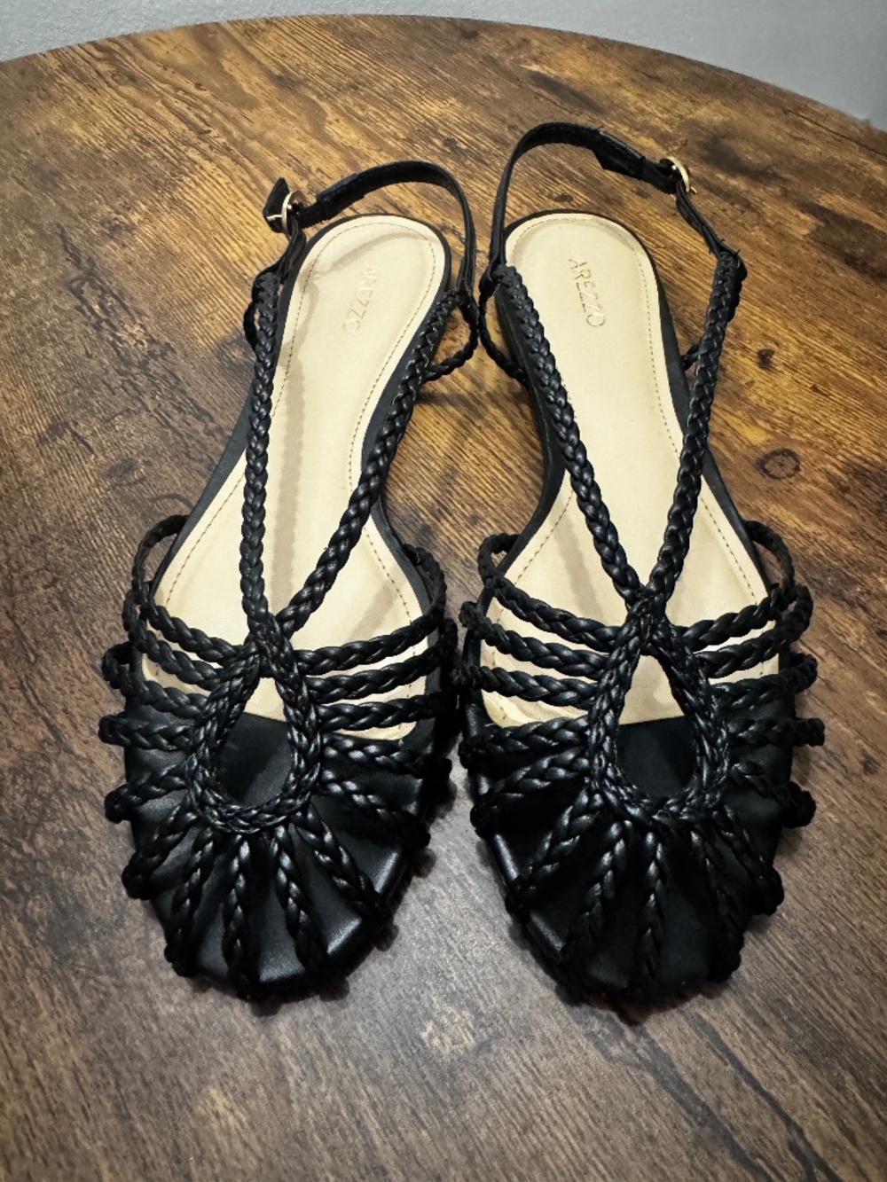 Arezzo black woven sandals size 8.5